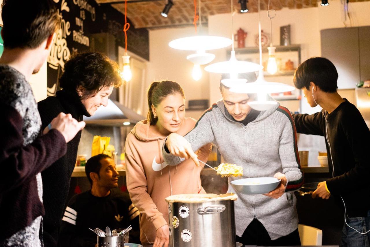 Good People Design Hostel Beograd Eksteriør billede